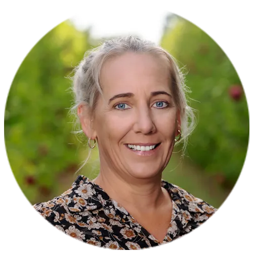 Portrait of Janine Thompson